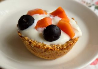 BABECZKI OWSIANE Z JOGURTEM I OWOCAMI