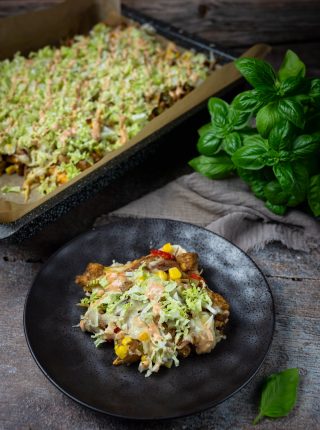 Zapiekanka Gyros na chlebie tostowym