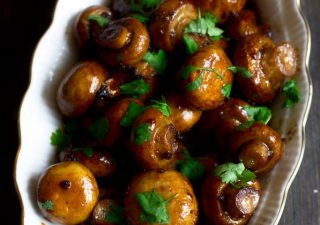 Pieczarki w miodowo-balsamicznej glazurze