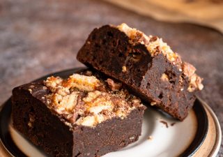 Brownie z batonami Lion