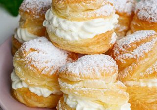 Ptysie z ciasta francuskiego