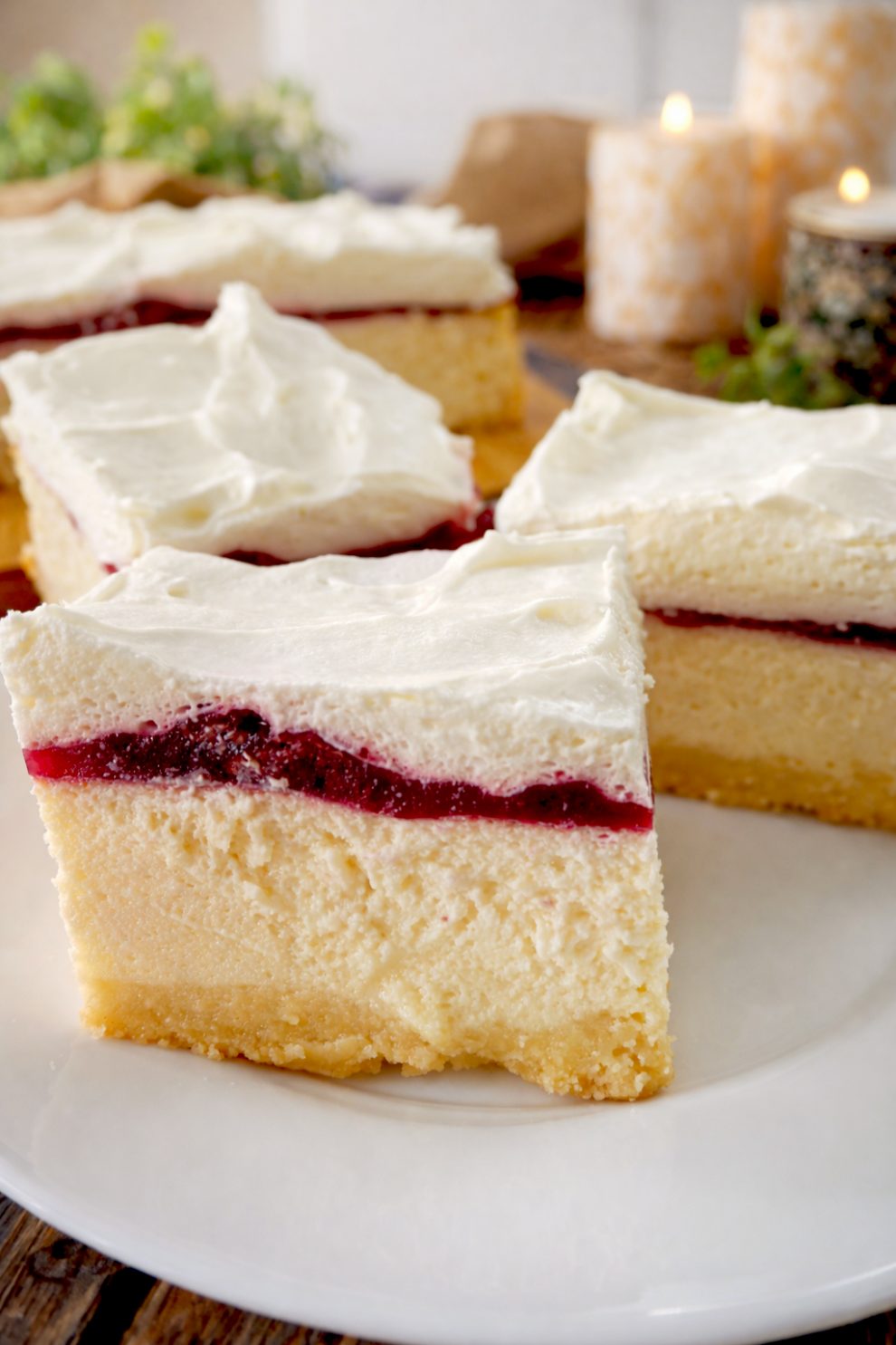 Sernik śmietankowy jak z cukierni – prosty domowy przepis