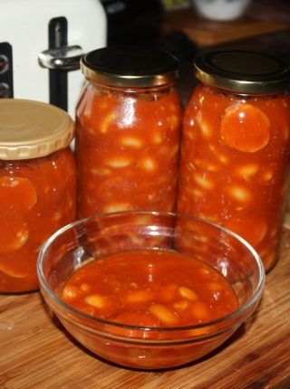 Fasolka po bretońsku do słoików na wyjazdy