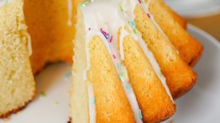 Jogurtowa babka Wielkanocna