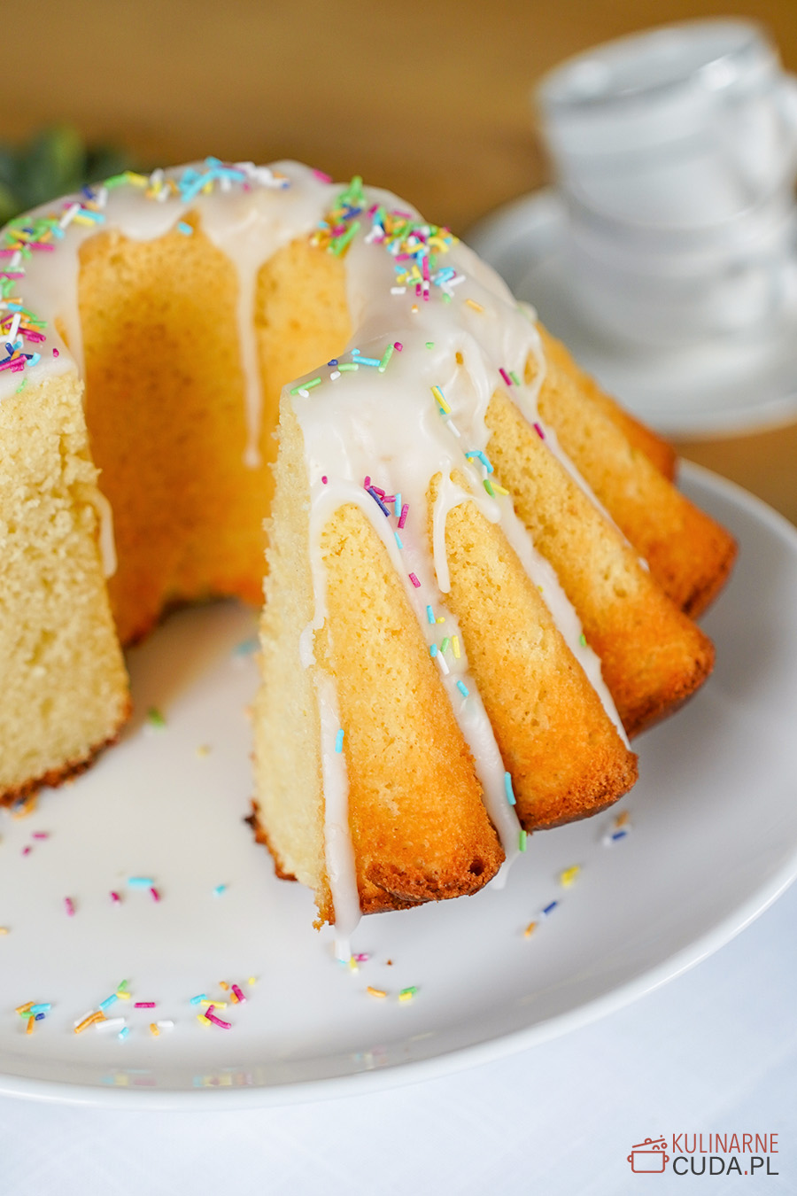 Jogurtowa babka Wielkanocna