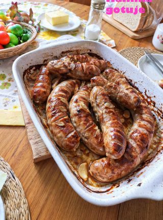 Pieczona biała kiełbasa – sprawdzony przepis