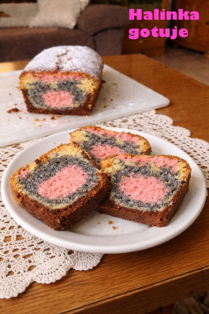 Babka Tulipan – kolorowe ciasto z keksówki, które wygląda pięknie po przekrojeniu