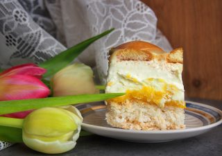 Ciasto kokosowe cytrynowe z kremem śmietankowym