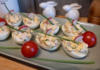 Jajka faszerowane szynka