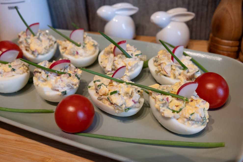 Jajka faszerowane szynka