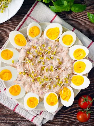 Jajka z sosem tysiąca wysp