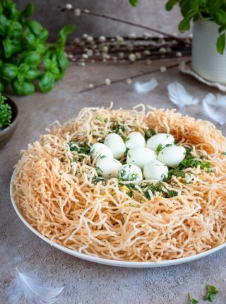 Sałatka "Wielkanocne gniazdo"