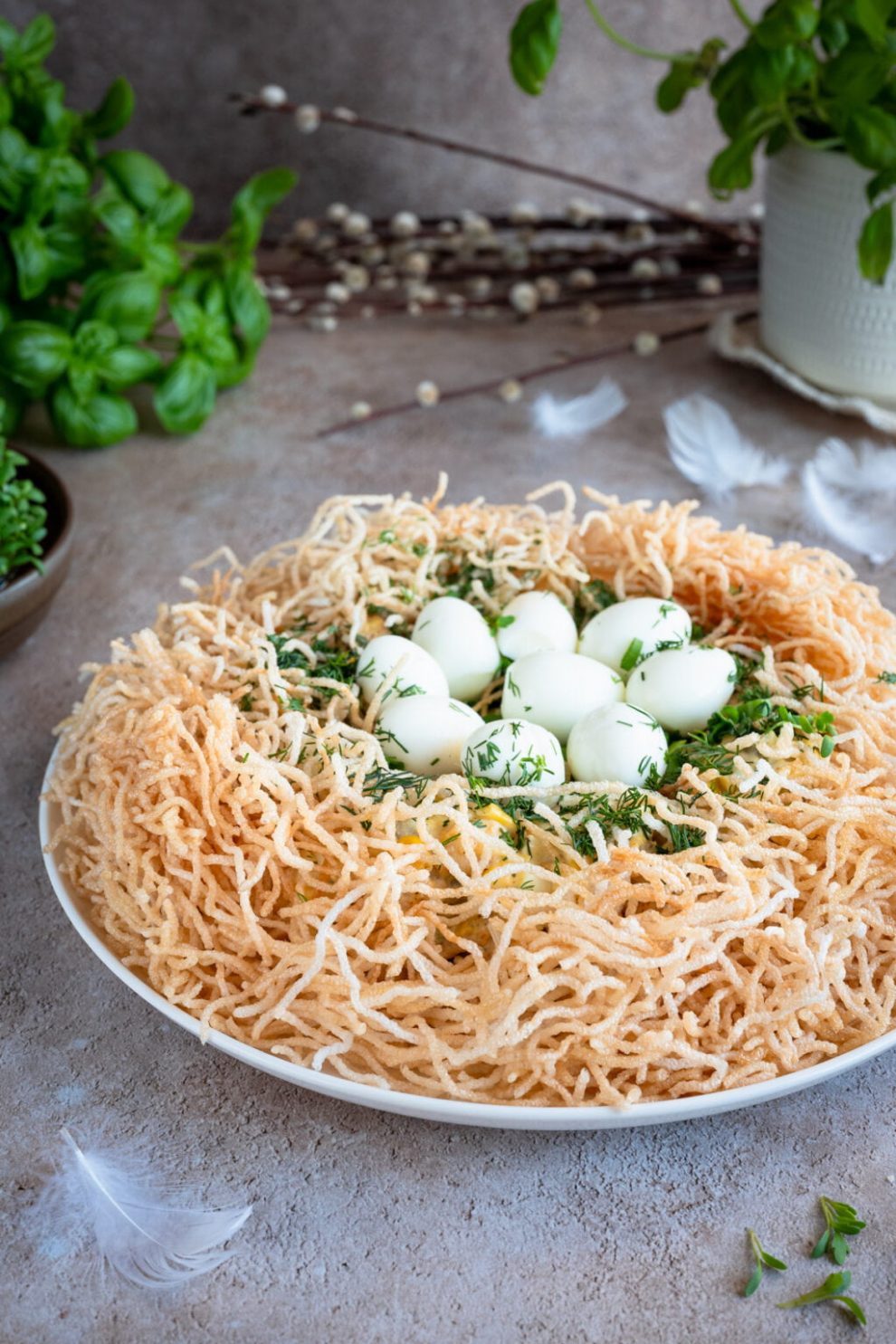 Sałatka "Wielkanocne gniazdo"