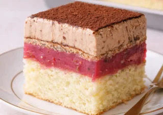 Ciasto malinowe z kremem czekoladowym