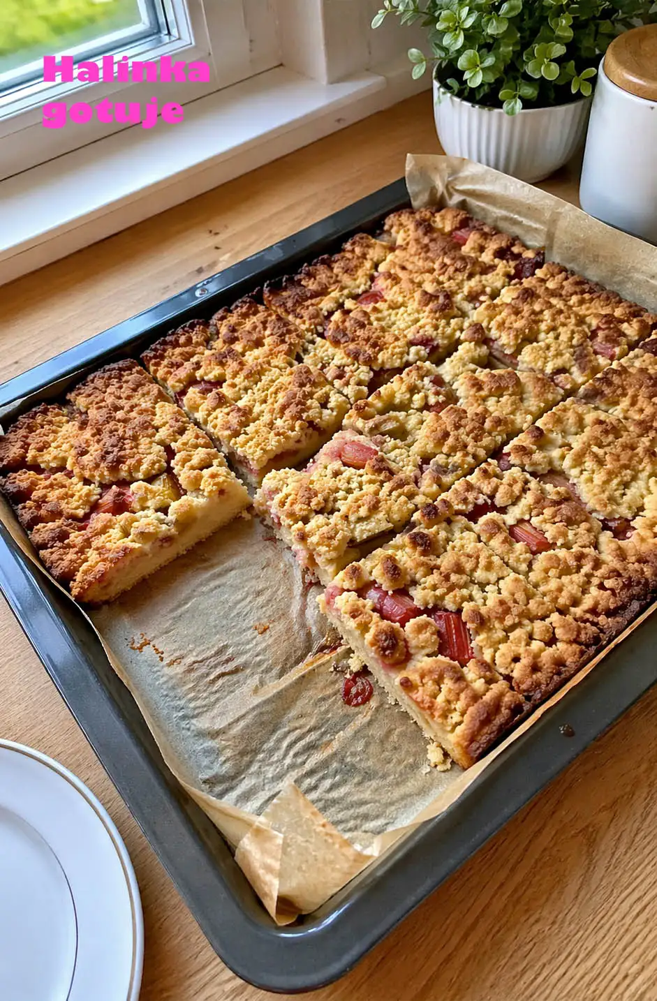 Ciasto z rabarbarem i kruszonką – prosty domowy przepis