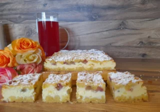 Sernik z rabarbarem