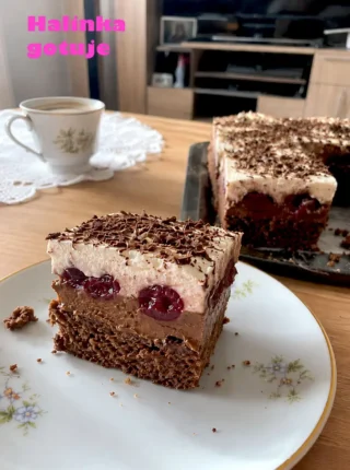Ciasto Pijana Wiśnia – wilgotne, konkretne i z porządnym kremem