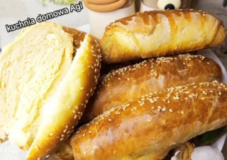 Bułki śniadaniowe zrolowane na drożdżach