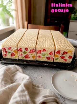 Śmietanowiec – prosty deser bez pieczenia