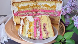 Spektakularny Tort Mango-Malina z Kremem Kokosowym 🥥🥭