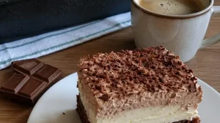 Ciasto Cappuccino – domowy przepis na ciasto z kremem i kawową pianką