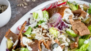 Sałatka kebabowa "Bistro" z indykiem