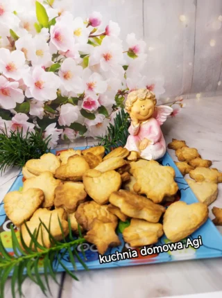 Ciastka cynamonowe maślano-śmietanowe