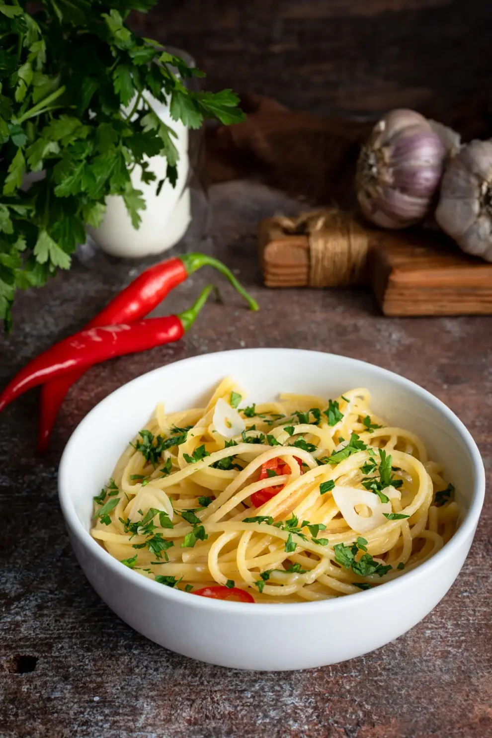 Spaghetti aglio, olio e peperoncino